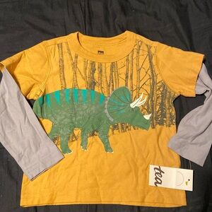 💙Tea Collection Triceratops layered graphic long sleeve t-shirt.  Boys size 2